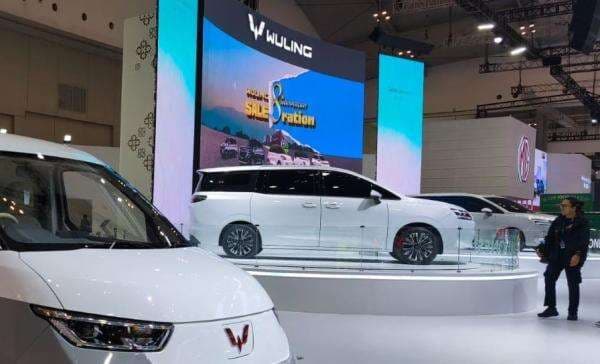 Wuling Daftarkan Nama Mobil Baru Almaz Darion, Ada Versi Listrik dan Plug-in Hybrid