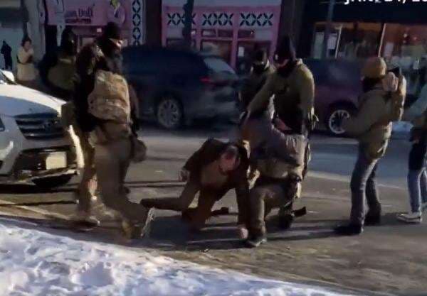 AS Memanas Setelah Agen ICE Bunuh Warga Amerika Kedua dalam Sebulan, Picu Protes