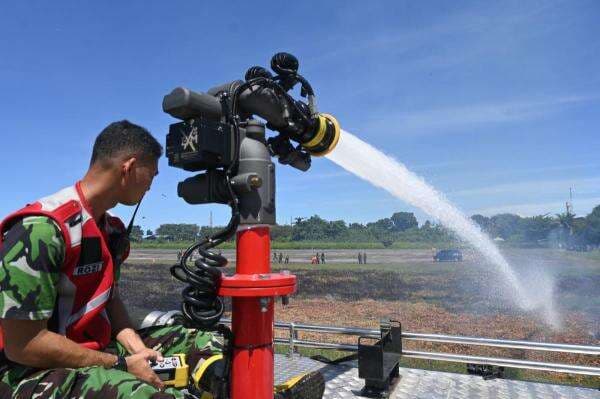 Lanud Sutan Sjahrir Gelar Latihan Pemadaman Kebakaran, Perkuat Kesiapsiagaan Hadapi Ancaman Karhutla