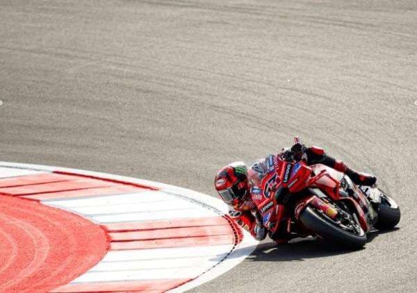 Misteri Kemerosotan Francesco Bagnaia di MotoGP Mandalika 2025: Ducati Tak Punya Jawaban