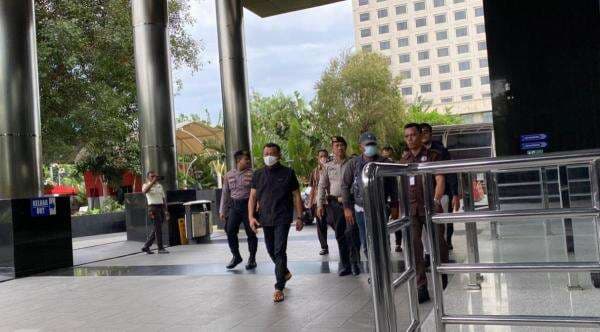 Selain Bupati Ponorogo, Ini Daftar Pejabat dan Swasta yang Tiba di KPK Usai Terjaring OTT