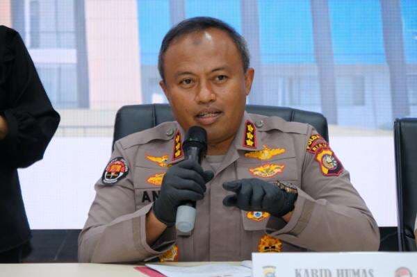 Penertiban PETI di Kuansing Berujung Ricuh, Wartawan Terluka hingga Mobil Polisi Hancur