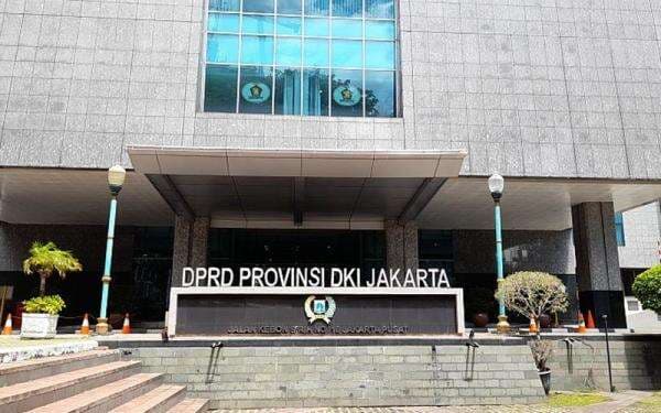 Demi Kepastian Usaha, PHRI Jakarta Minta DPRD Taati Hasil Fasilitasi Kemendagri Ranperda KTR