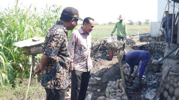 Desa Kebunagung Bangun Plengsengan, Warga Tak Khawatir Banjir Lagi