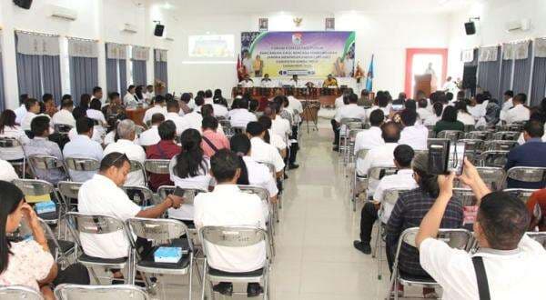 Sumba Timur Susun Cetak Biru Masa Depan Lewat Konsultasi Publik RPJMD Sumba Timur Susun Cetak Biru Masa Depan Lewat Konsultasi Publik RPJMD