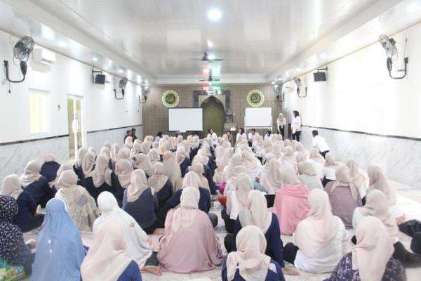 Sambangi Lapas Tangerang, Sandiaga Uno Ajak Warga Binaan Perempuan Ciptakan Lapangan Kerja