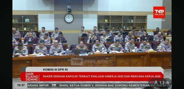 PDIP Dukung Pemilihan Kapolri Lewat DPR dan Polri di bawah Presiden