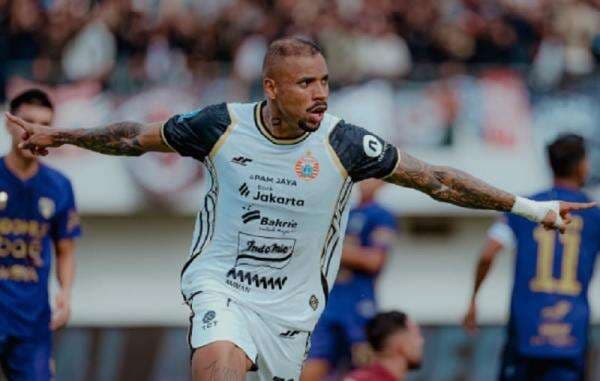 Persija Tampil Efisien, Hajar Persita 2-0 di Super League 2025-2026