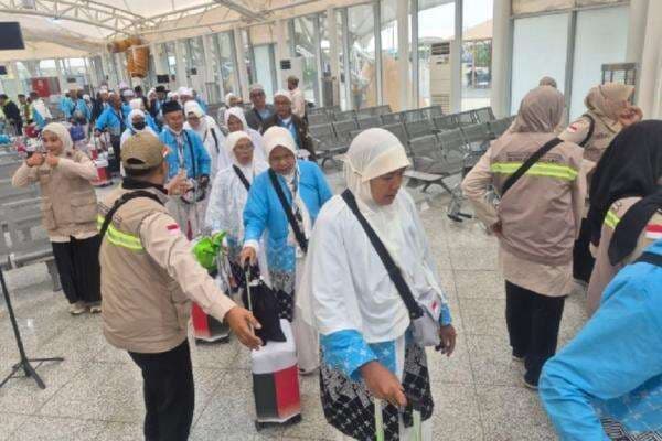 15.086 Jemaah Haji Reguler dan 7.547 Haji Khusus Telah Tiba di Indonesia