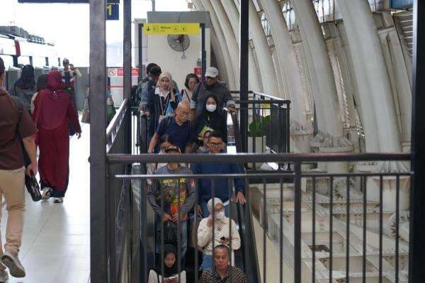 Libur Panjang, 228 Ribu Orang Pilih LRT Jabodebek Menuju Kawasan Wisata hingga Kafe-Mal