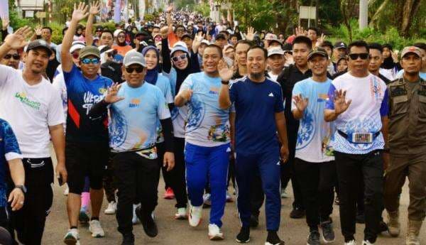 Meriah! Andi Sudirman Sulaiman Lepas Peserta Fun Run Luwu Timur 2025 dan Anti Mager Sulsel Meriah! Andi Sudirman Sulaiman Lepas Peserta Fun Run Luwu Timur 2025 dan Anti Mager Sulsel