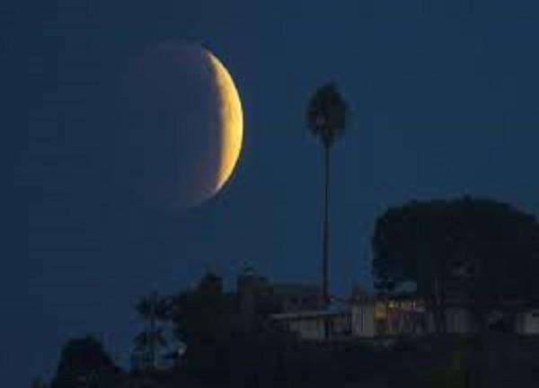 Sejarah Pensyariatan Salat Gerhana, Penting Diketahui Kaum Muslim