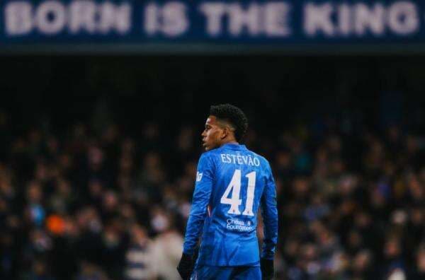 Estevao Wonderkid Chelsea: Dulu Main di Indonesia, Kini Bikin Barcelona KO