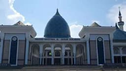 3 Tempat Wisata Religi di Surabaya yang Wajib Dikunjungi, Nomor 2 Punya Arsitektur Seindah Masjid di Timur Tengah!