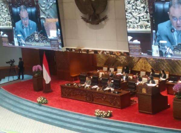 Breaking News! RUU Penyesuaian Pidana Disahkan Jadi Undang-Undang