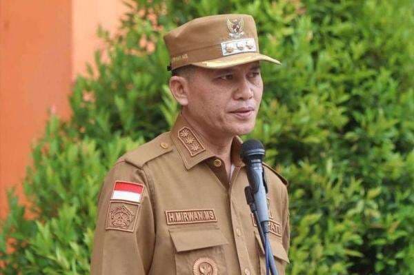 Mirwan Dicopot Sementara dari Bupati Aceh Selatan, Mendagri Tunjuk Wabup jadi Plt