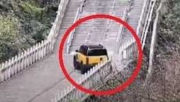 Aksi Mobil Chery di Gunung Tianmen Gagal Sebabkan Pagar Rusak, Perusahaan Minta Maaf