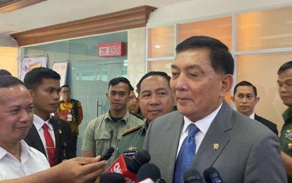 Menhan Sjafrie Ajukan Tambahan Pagu Indikatif 2027 Rp195 Triliun Menhan Sjafrie Ajukan Tambahan Pagu Indikatif 2027 Rp195 Triliun