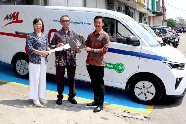 MDLA Luncurkan Armada Mobil Listrik, Dorong Transformasi Distribusi Rendah Emisi
