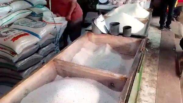 Penjelasan Bapanas soal Harga Beras di Indonesia Timur Masih Tinggi Penjelasan Bapanas soal Harga Beras di Indonesia Timur Masih Tinggi