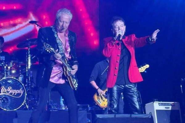 Lirik Lagu dan Chord Gitar Making Love Out Of Nothing At All dari Air Supply Lirik Lagu dan Chord Gitar Making Love Out Of Nothing At All dari Air Supply