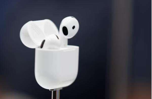 Fitur Baru AirPods Bakal Bisa Terjemahkan Langsung Percakapan
