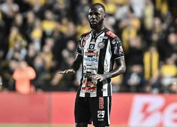 Dibocorkan Klub Lama, Allano Lima Dikonfirmasi Gabung Persija Jakarta