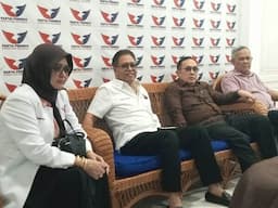 Ambil Formulir Penjaringan Balon Gubernur, Eddy Santana Ingin Perindo Beri Dukungan Politik