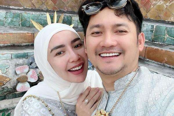Selamat! Mantan Suami Dewi Perssik, Angga Wijaya, Resmi Jadi Ayah