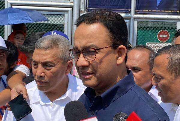 Pesan Menyentuh Tom Lembong kepada Anies: Tuhan Berpihak pada Kebenaran