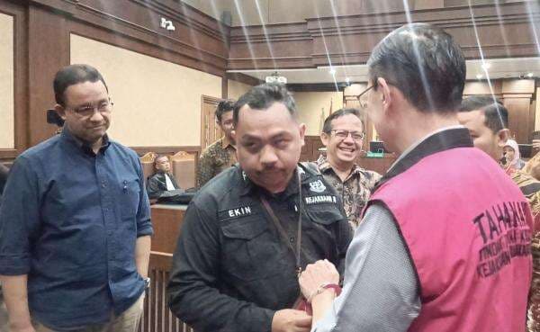 Anies Geram Tom Lembong Divonis 4,5 Tahun Penjara: Ini Bukan Ujung Perjuangan!