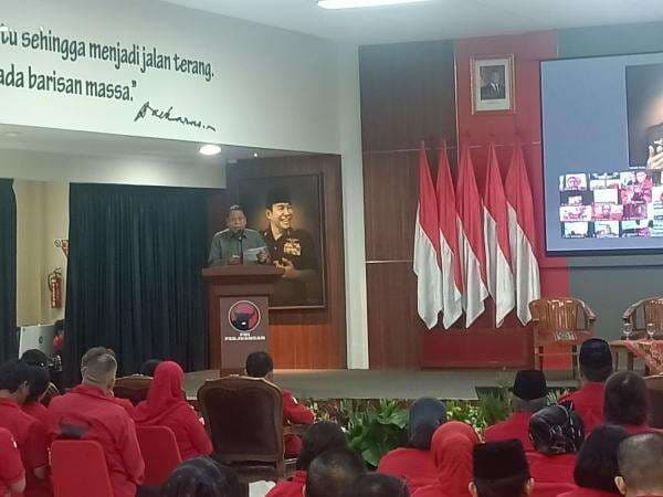 Hakim MK: Pendidikan Dasar Gratis Jangan Dipandang Membebani Negara Hakim MK: Pendidikan Dasar Gratis Jangan Dipandang Membebani Negara