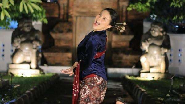 Aura Nixie Bikin Konten Seru: dari Dapur ke Drama Rumah Tangga