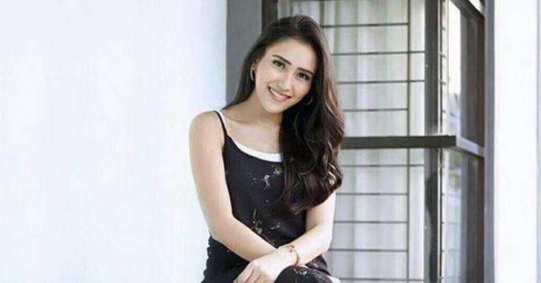 Fokus Cari Cuan, Ayu Ting Ting Diprotes Anak karena Pilih Kerja di Momen Tahun Baru