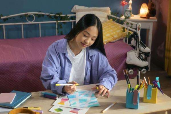 Tradisi Berkomunikasi Konvensional dan Menulis akan Punah di Era Gen Z