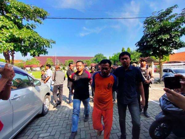 Sembunyi di Lesung, Ini Tampang Pelaku Penipuan Mobil Modus Baru di Jombang