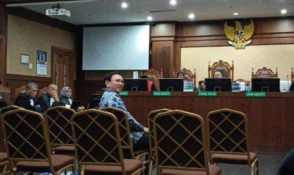 Ahok Blak-blakan Golf Jadi Tempat Negosiasi Minyak Paling Sehat dan Murah