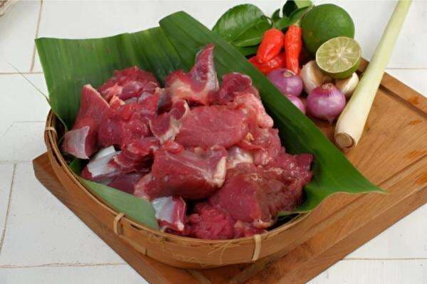 5 Tips Jaga Kesehatan Habis Makan Daging Kurban supaya Kolesterol dan Tekanan Darah Gak Melonjak! 5 Tips Jaga Kesehatan Habis Makan Daging Kurban supaya Kolesterol dan Tekanan Darah Gak Melonjak!