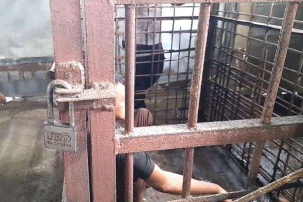 Pilu! Pria di Ponorogo Dikurung Keluarga dalam Kandang Besi selama 10 Tahun