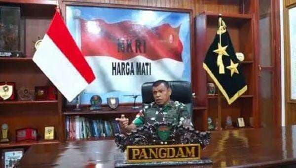 Pangdam Mandala Trikora Buka Suara soal Mama Sinta: Tak Ada Penculikan! Pangdam Mandala Trikora Buka Suara soal Mama Sinta: Tak Ada Penculikan!