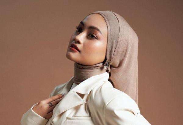Rilis Single Terbaru, Eltasya Natasha Garap Ulang Lagu Lawas Legendaris