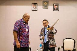 Gelar Pertemuan Bilateral Indonesia-Fiji, Menbud Gali Potensi Kerja Sama Strategis Bidang Budaya