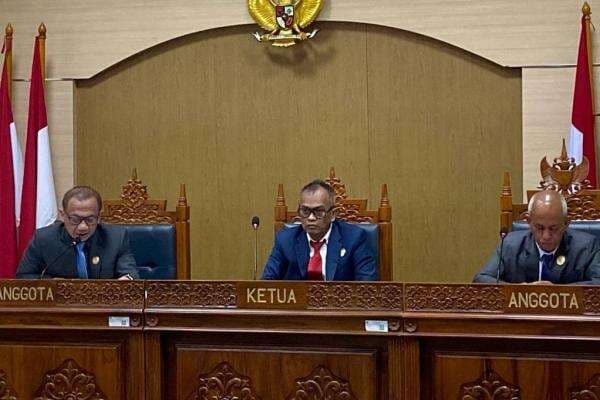 Putusan KIP: Salinan Ijazah Jokowi Bukan Termasuk Informasi yang Dikecualikan