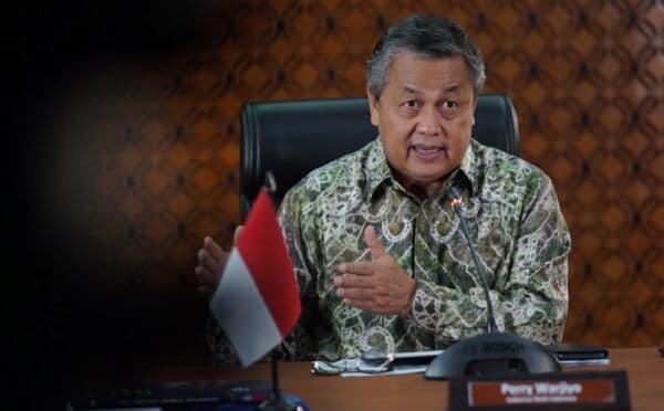 Rupiah Hampir Rp17.000, Gubernur BI: Cadangan Devisa Cukup untuk Stabilisasi