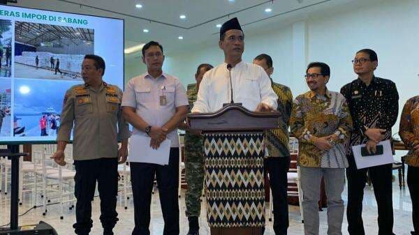 Kronologi 250 Ton Beras Impor Ilegal Masuk lewat Sabang yang Dibongkar Mentan