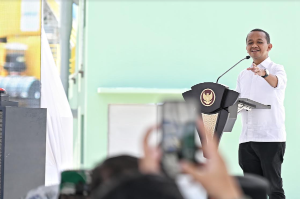 Gelar Doktor Bahlil Lahadalia Dicabut Rektor UI?