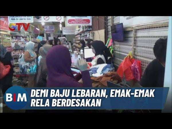 Demi Baju Lebaran Murah, Emak-Emak di Polewali Mandar Saling Dorong