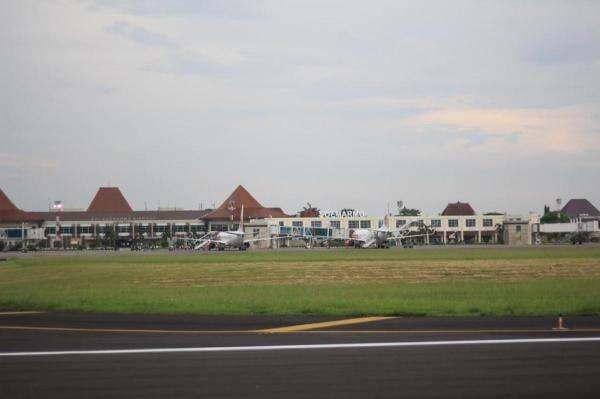 18 Bandara Layani Perjalanan Jamaah Haji 2025 ke Tanah Suci, Soetta Siapkan Terminal Khusus