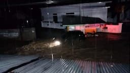 Banjir Bandang Terjang Agam dan Tanah Datar, 2 Orang Tewas dan 7 Hilang