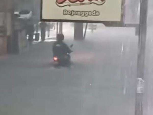 Diguyur Hujan, Kedung Waringin Bogor Terendam Banjir